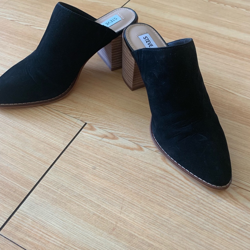 Steve Madden suede Mules